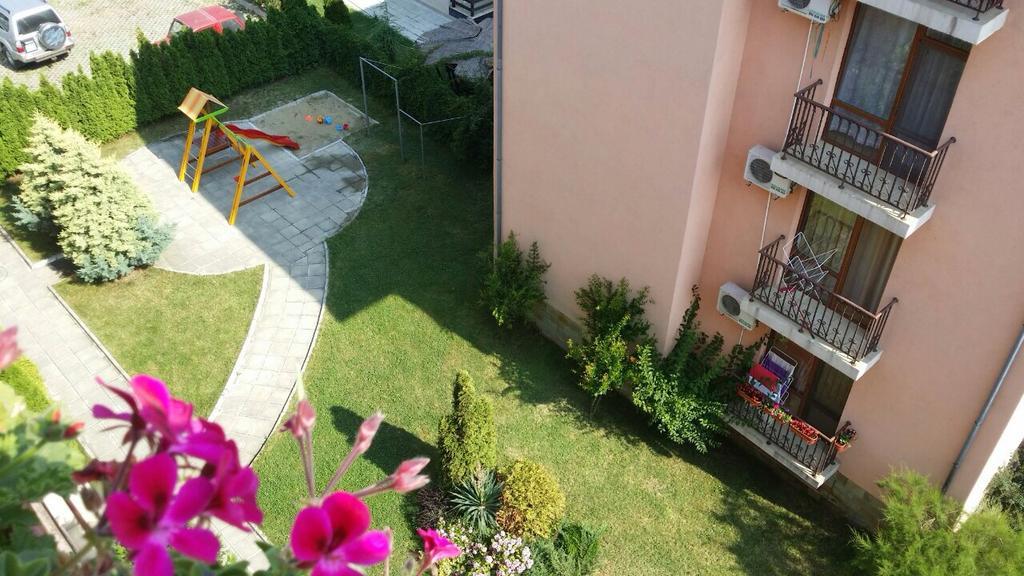 Gardenia Apartments Primorsko Exterior foto