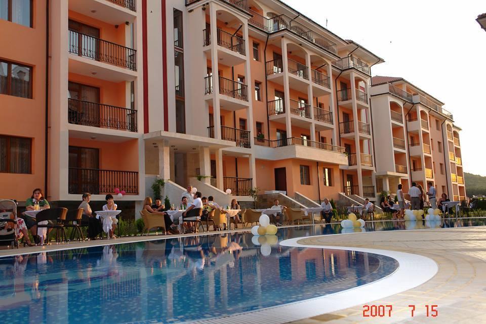 Gardenia Apartments Primorsko Exterior foto